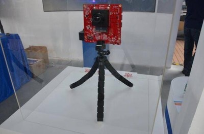 VR支付、大腦起搏器、太陽(yáng)能汽車 雙創(chuàng)周上的“暗黑科技”引領(lǐng)未來(lái)產(chǎn)業(yè)變革